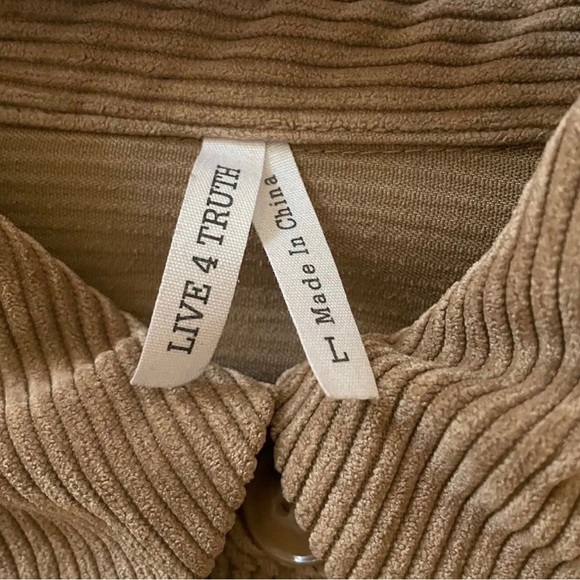LIVE 4 Truth Tan Corduroy Button Down Long Sleeve Size Large Chest Pocket Casual - Picture 5 of 7